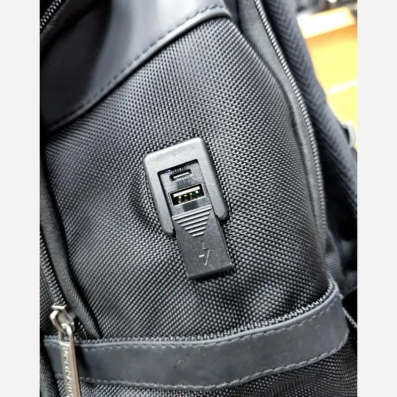 کوله پشتی وارداتی پرزیدنت ضد آب پارچه ریپس کرهای با محفظه لپ تاپ و پورت USB - تصویر 15