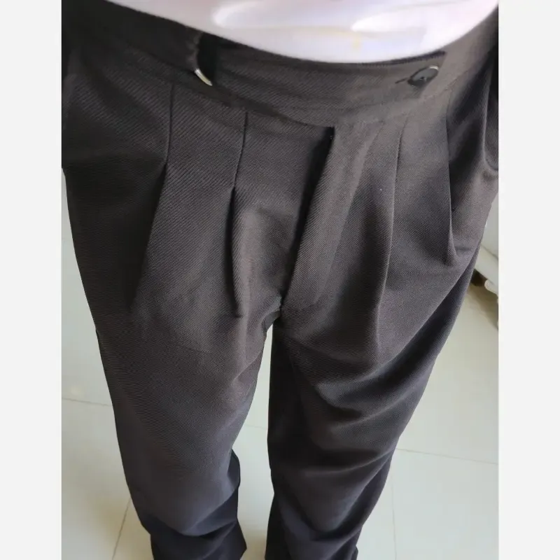 شلوار بگ پارچه ای کجراه مشکی کمر ایتالیایی سایز L تا 3XL - تصویر 2