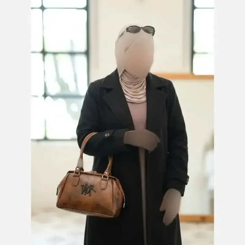 کیف دیور فانتزی چری آستر کشی خارجی ابعاد 16 در 22 رنگ بندی متنوع - تصویر 2