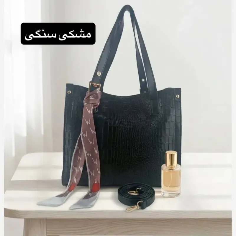 کیف زنانه چرم مصنوعی روزمره و رسمی ابعاد 30 در 25 سانتیمتر - تصویر 7